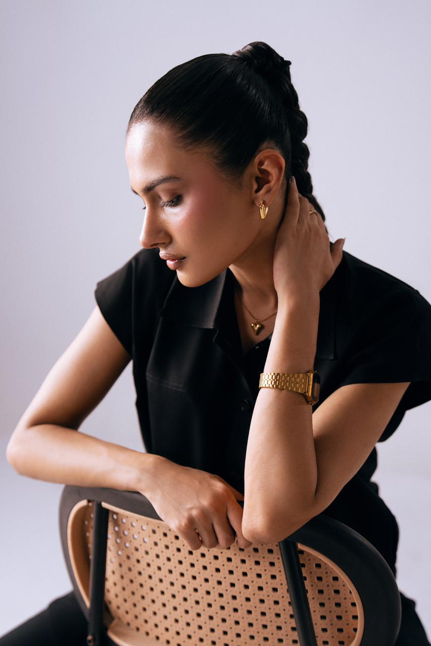 The Noir Muse Top & The Idle Hours Pants